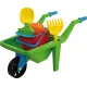 Kinder kruiwagen met strandspeelgoed 
